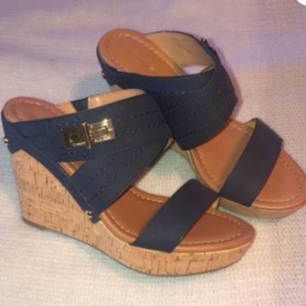 Tommy Hilfiger Wedge  9